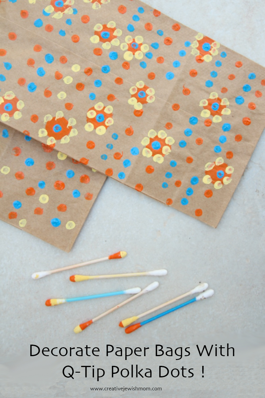 How To Paint Polka Dot Patterns On Paper Bags With Q-Tips !