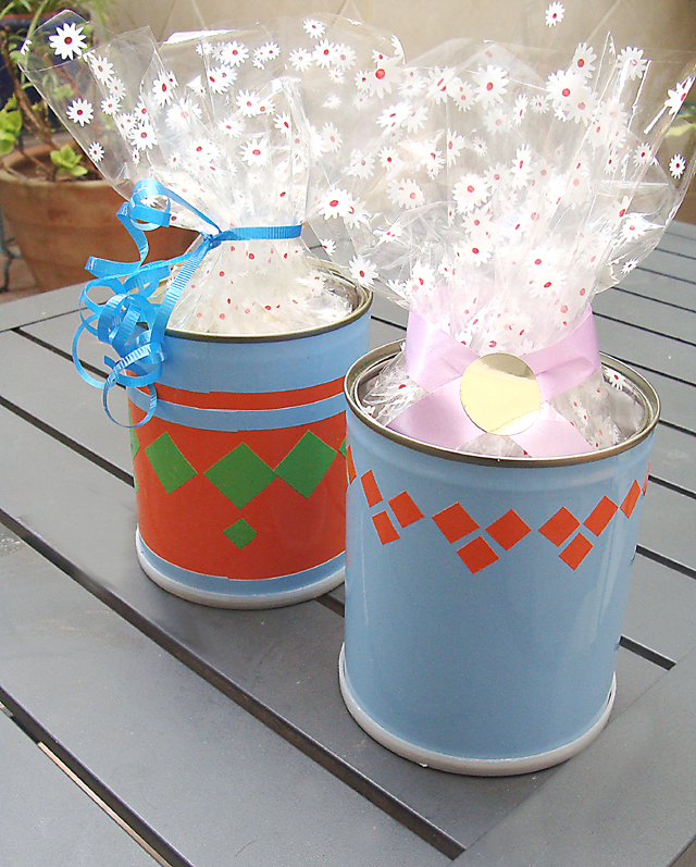 Decorate Recycled Cans & Fill Them With Party Mix (For Purim!)