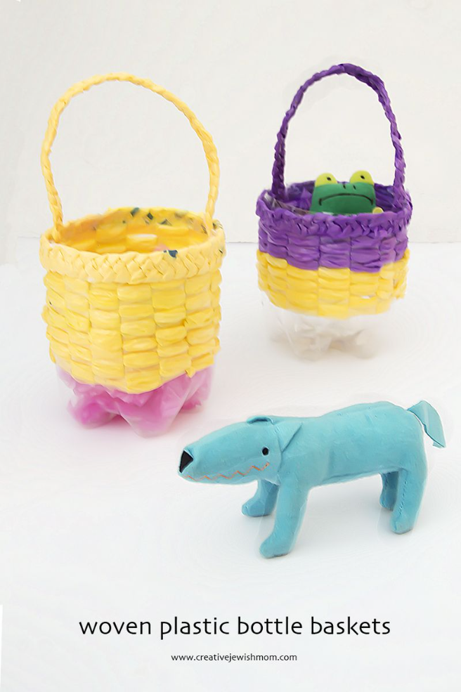 Plastic Bottle Gift Basket With Plastic Bag Yarn!