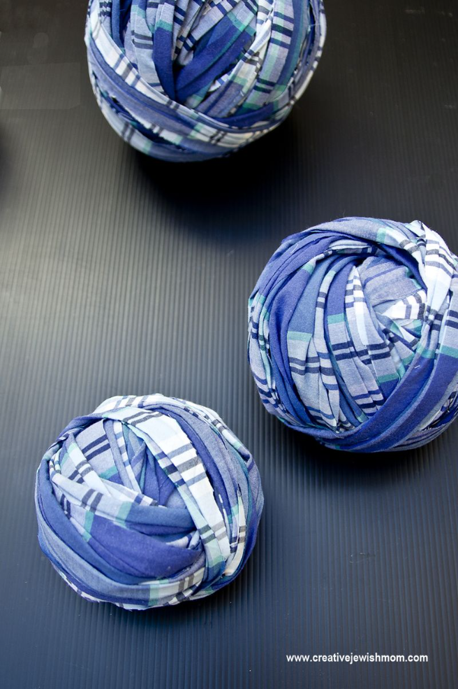 8 Fun Ways To Recycle Old Clothes For DIY Projects