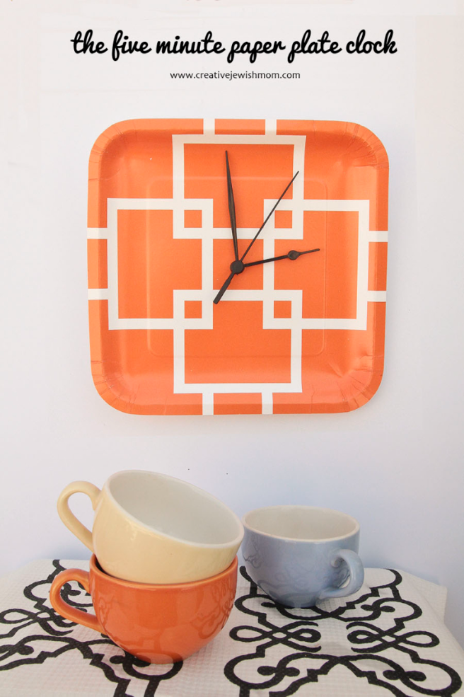 The DIY Five Minute Paper Plate Clock