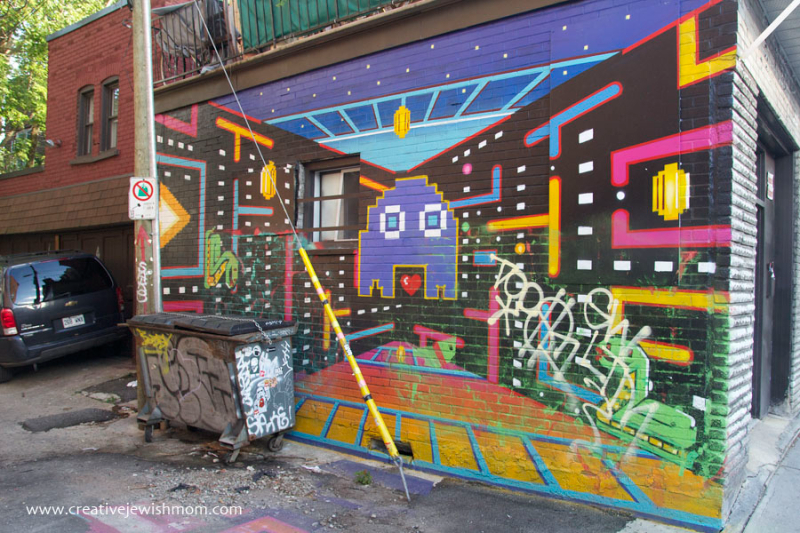Graffiti And Birdcages In Trendy Mile End, Montreal