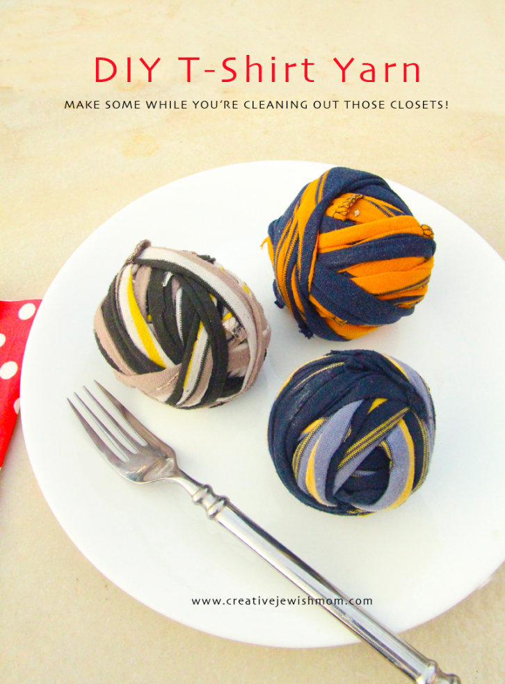 DIY T-Shirt Yarn Is The Perfect Way To Do Spring Cleaning!