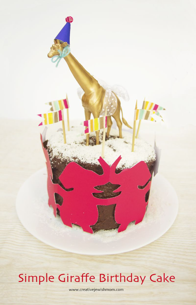 Giraffe Birthday Cake In A Pinch That Is Simple And Adorable!