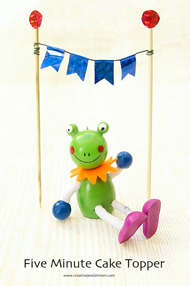 Five Minute Simple And Cute Cake Topper