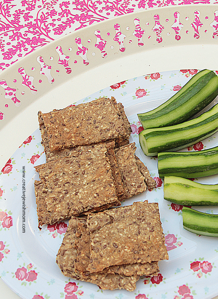 Spelt Oat Crackers With Sesame and Flax Seed, And Shooting On Manual Mode