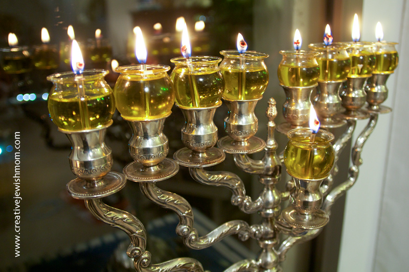 The Eighth Night Of Hanukkah, Zot Hanukkah!