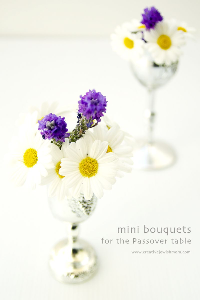 MIni Bouquets For The Passover Table