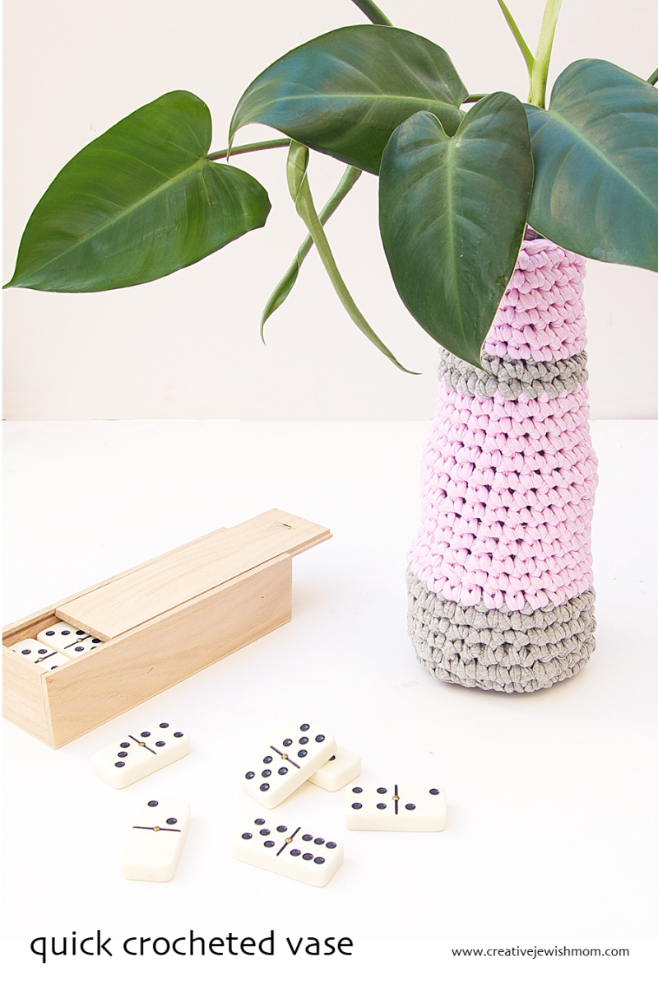 Crocheted Vase Using T-Shirt Yarn