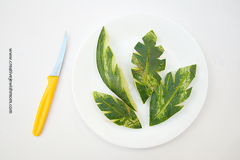 Vegetable Carving 101: Watermelon Rind Leaves Garnish