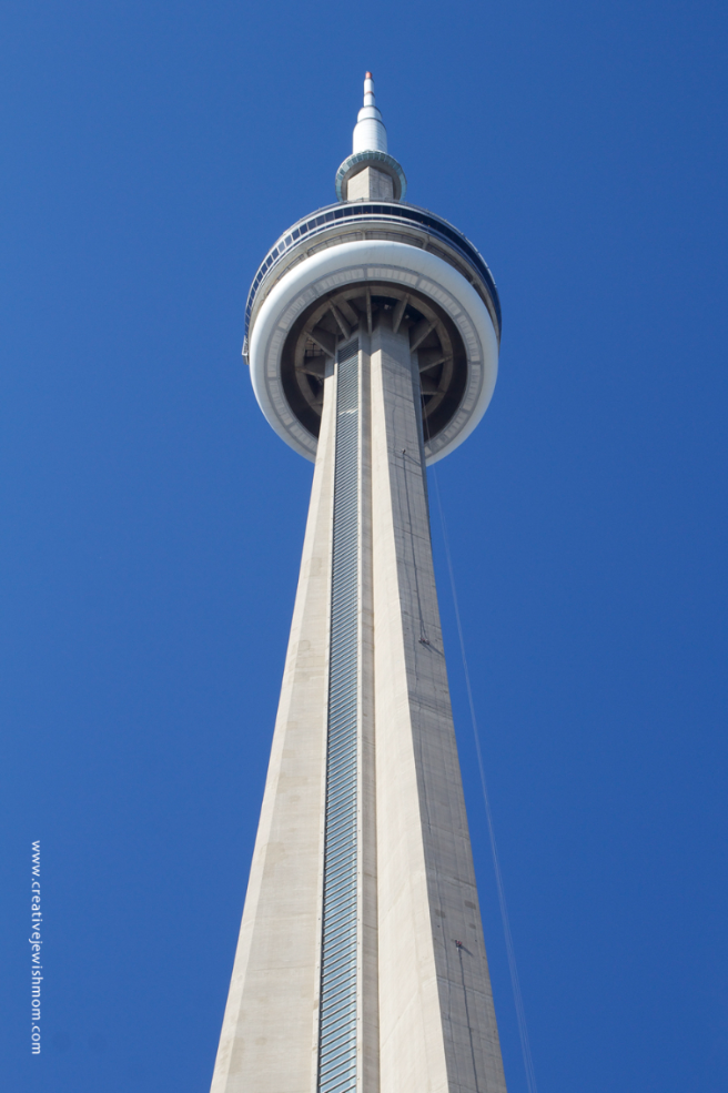 A Visit To CN Tower, Toronto, With Kids