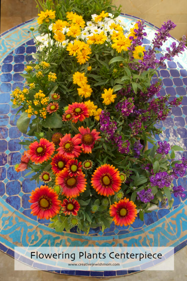 DIY Floral Centerpiece Is Gorgeous And Budget Friendly
