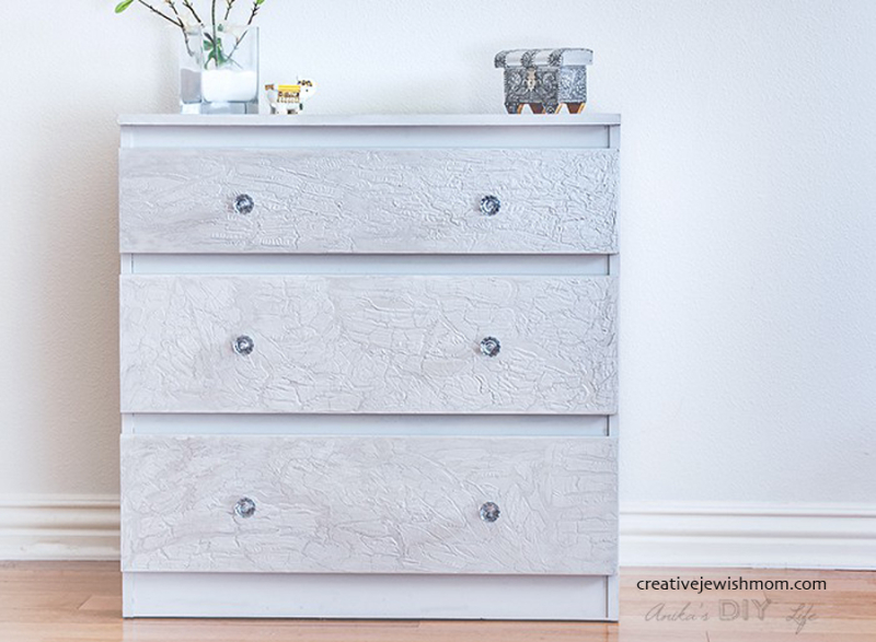 Ikea-malm-Dresser-Hack-crackled-paint