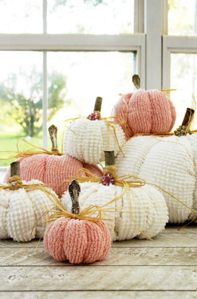 Pretty-Fabric-Chenille-Pumpkins