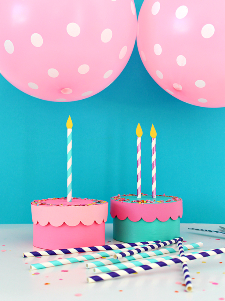 Round-box-birthday-cake