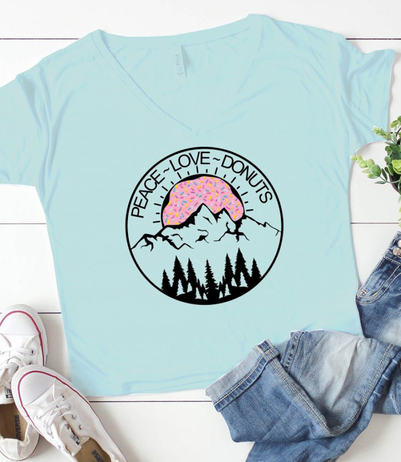 Peace-Love-Donuts-DIY-t-Shirt