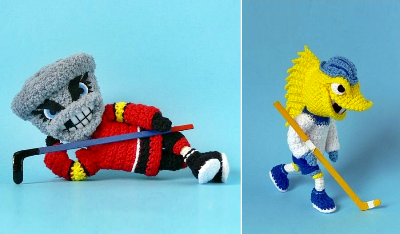 Crocheted-hockey-mascot