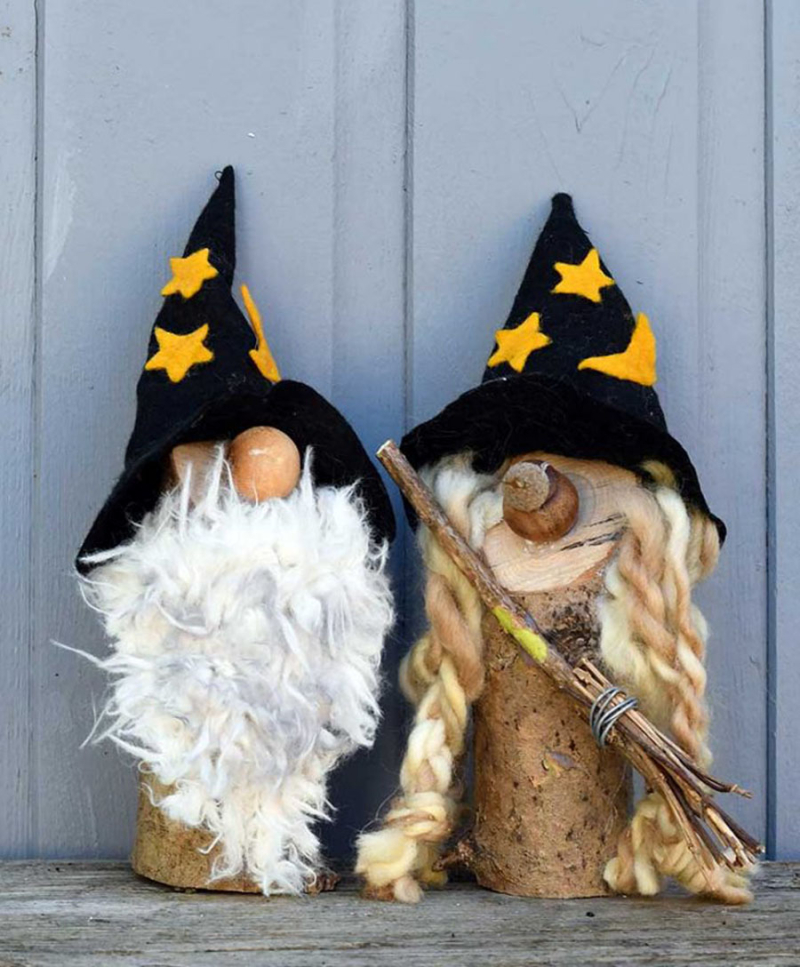 Rustic-Halloween-gnomes-craft