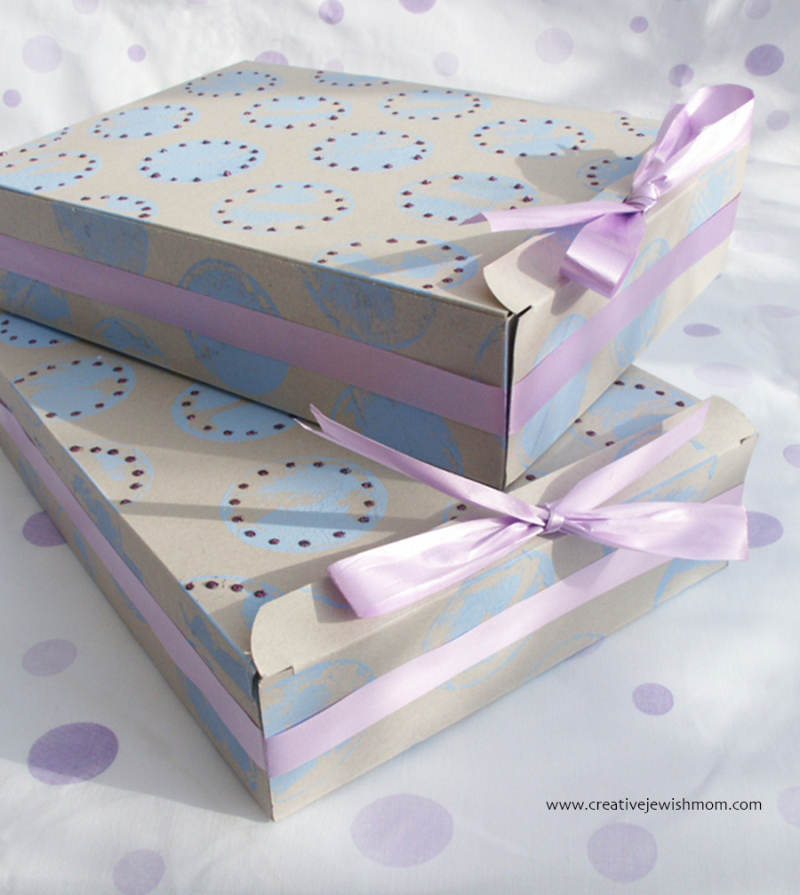 Creative Gift Boxes From Recycled Food Packaging