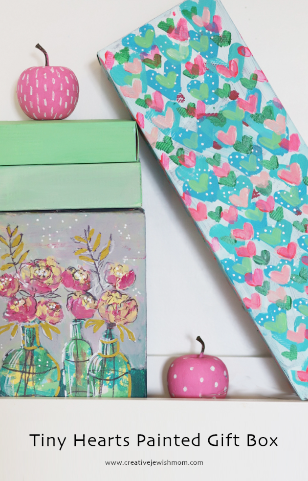Tiny Painted Hearts Recycled Gift Box!