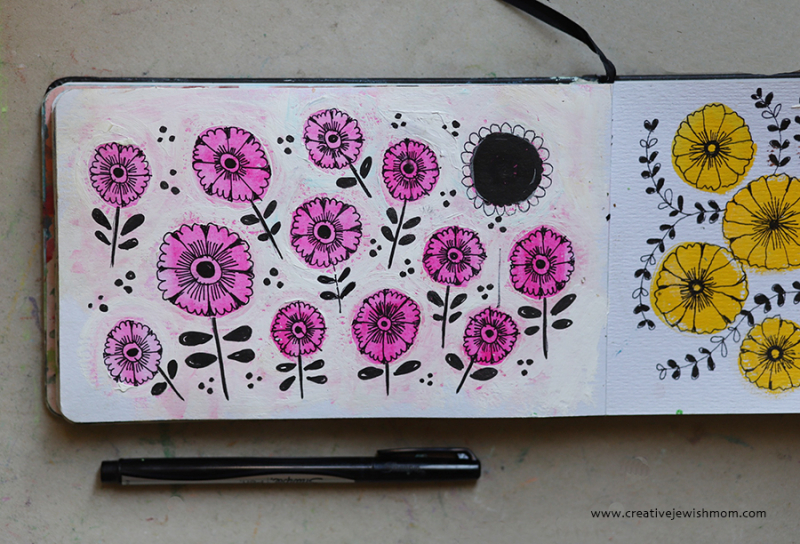 Simple Doodle Flowers Are Perfect For Summer!