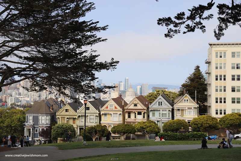 The Painted Ladies Victorian Row Houses On Alamo Square, San Francisco