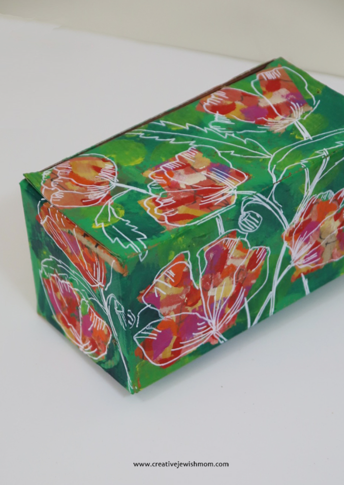 Abstract Floral Gift Boxes From Recycled Packaging Are A Gift In Themselves