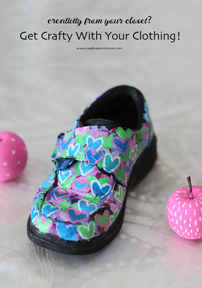 9 Crafty Ideas To Customize Your Clothes
