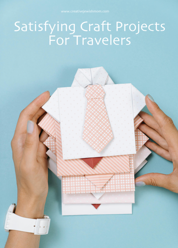 Stitches on the Move: Craft Projects for Travelers