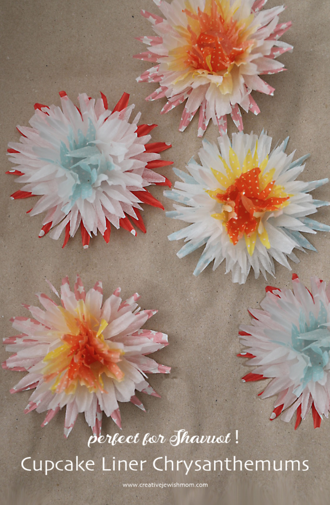 Simple Cupcake Liner Chrysanthemums For Shavuos!